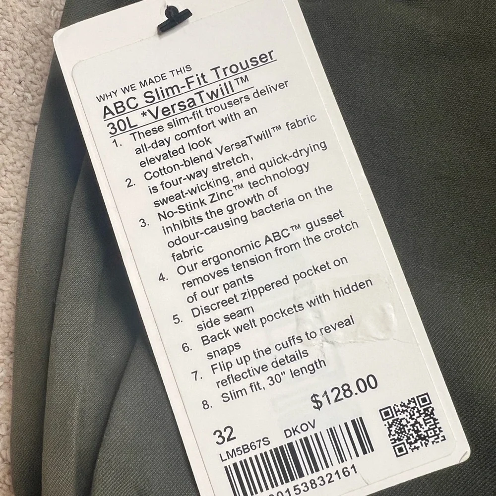 Lululemon ABC Slim-Fit Trouser 30L
Stretch Cotton VersaTwill - Picture 6 of 7